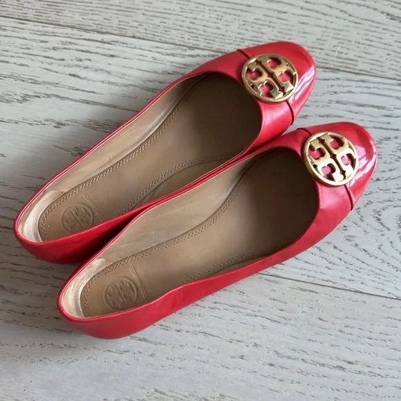Tory Burch red leather flats - Picture 3 of 5